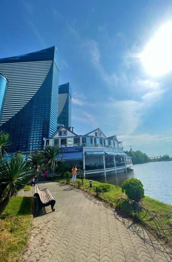 Delux Sea View Aparthotel In Orbi City Batumi Zewnętrze zdjęcie