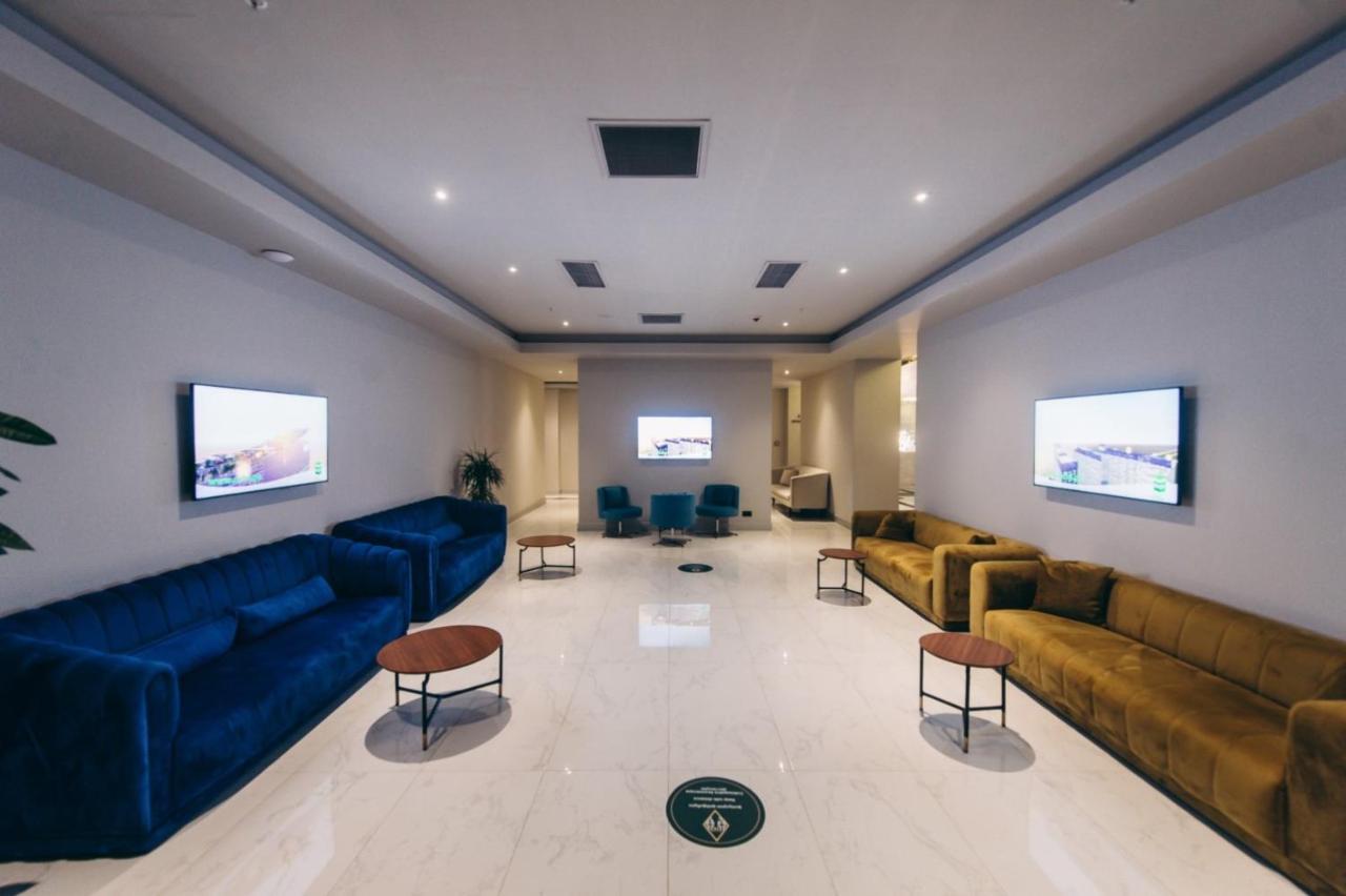 Delux Sea View Aparthotel In Orbi City Batumi Zewnętrze zdjęcie